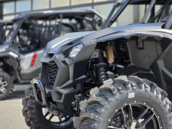 2025 Honda® Talon 1000x - Photo 4