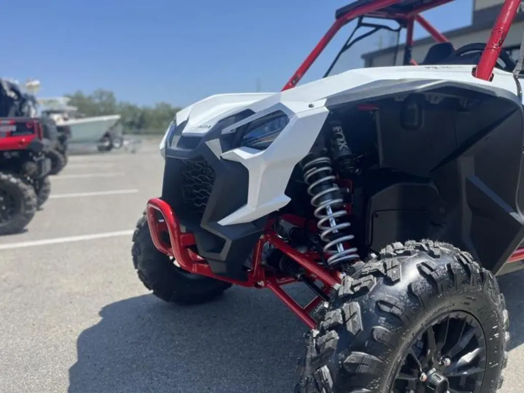 2024 Honda® Talon 1000R FOX Live Valve - Photo 4