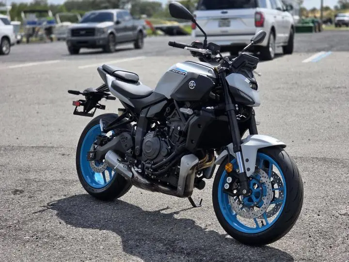 2025 Yamaha Mt-07 - Photo 17