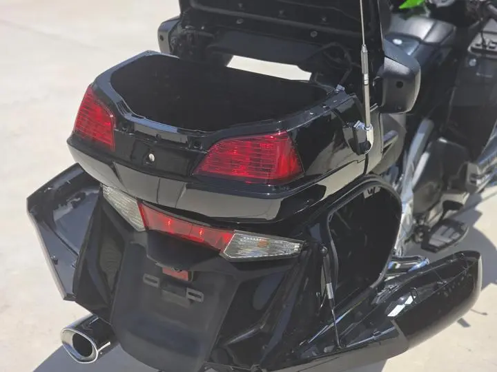 2015 Honda® Gold Wing Audio Comfort - Photo 11