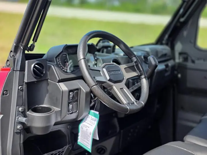 2025 Polaris® Ranger Crew Xp 1000 Northstar Edition Premium with fixed windshield - Photo 12