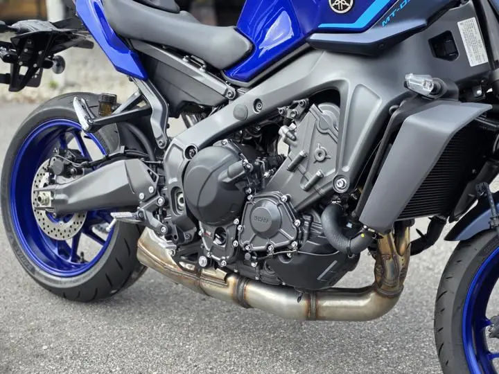2025 Yamaha Mt-09 - Photo 12