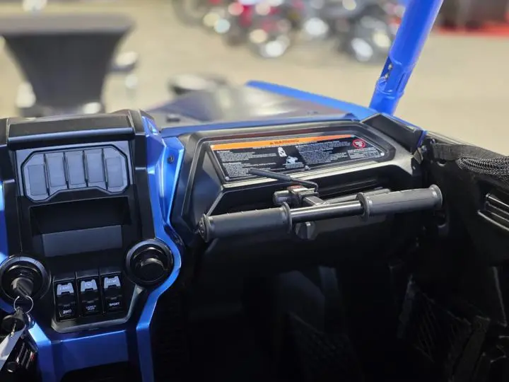 2025 Honda® Talon 1000x Fox Live Valve - Photo 16