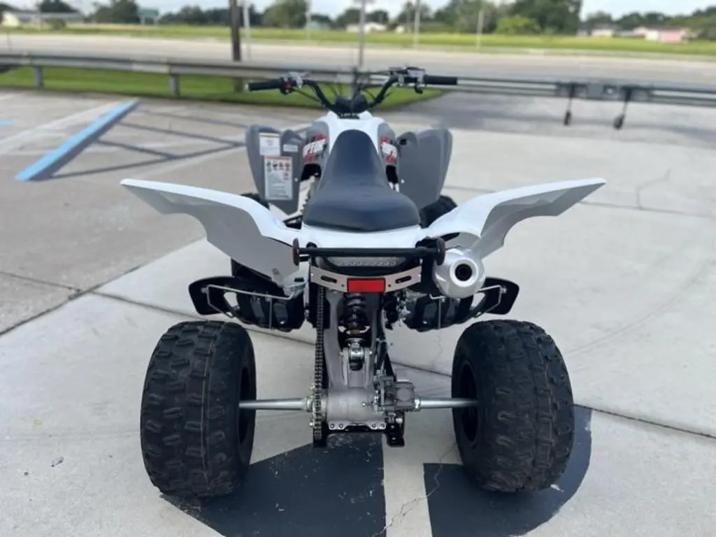 2026 Yamaha Raptor 700 - Photo 7