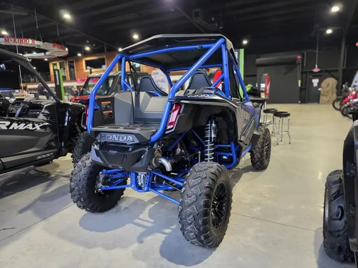 2025 Honda® Talon 1000x Fox Live Valve - Photo 8