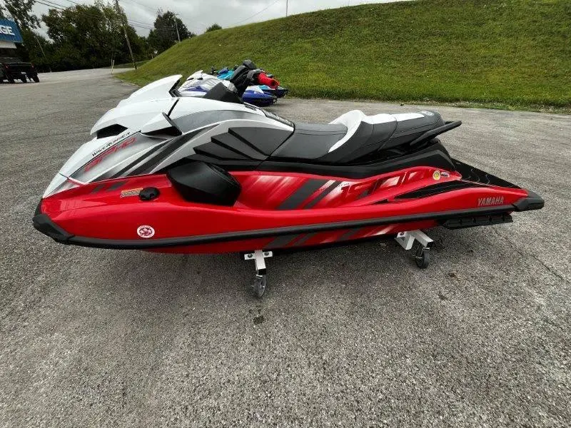 2025 Yamaha WaveRunners Gp Ho With Audio - Photo 3