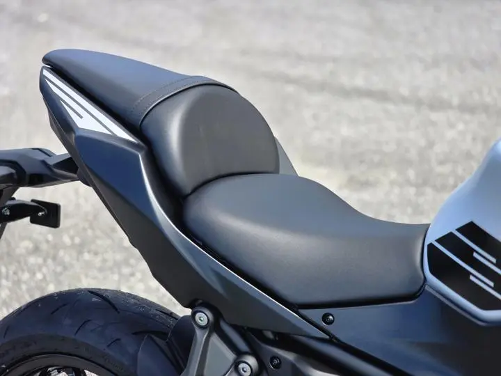2026 Kawasaki Ninja 650 Abs - Photo 12