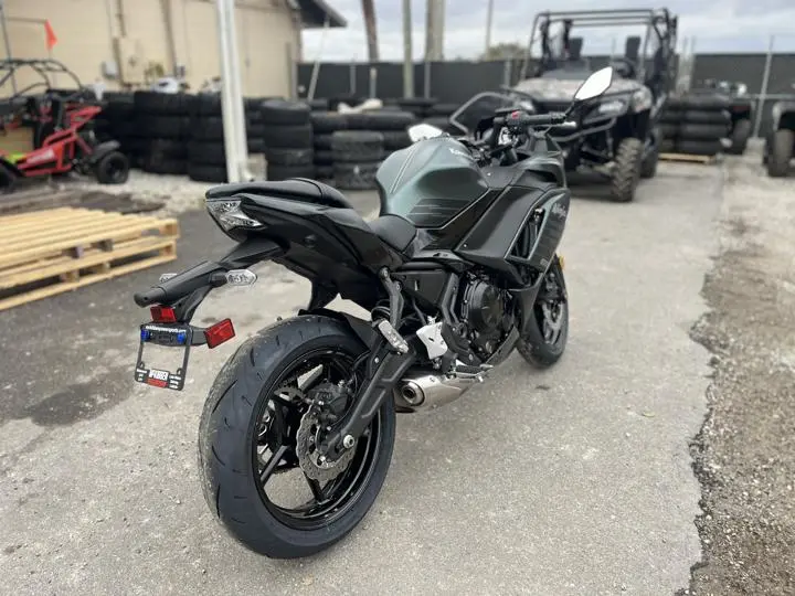 2025 Kawasaki Ninja 650 Abs - Photo 9