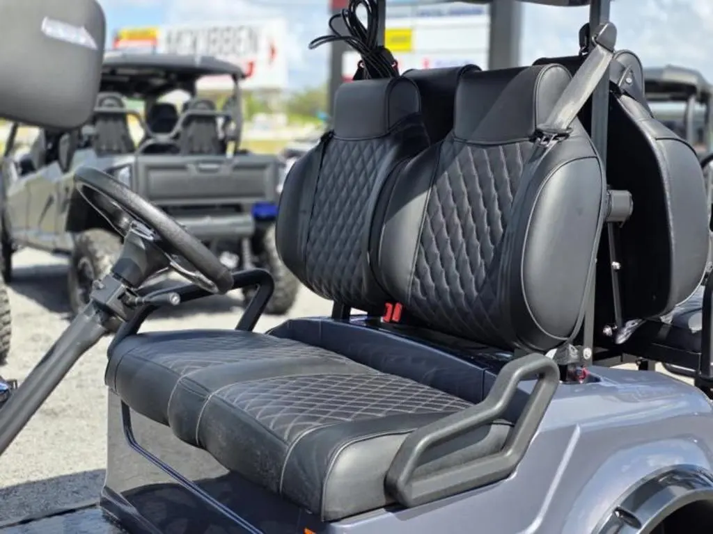 2024 Epic Carts E40L - Photo 13