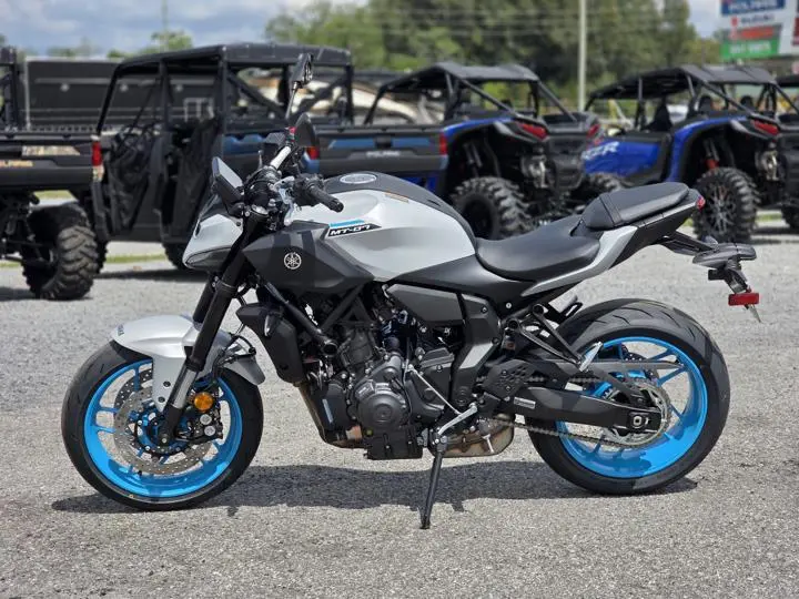 2025 Yamaha Mt-07 - Photo 6