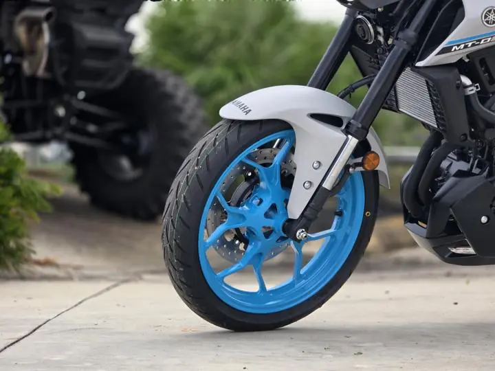 2025 Yamaha Mt-03 - Photo 3