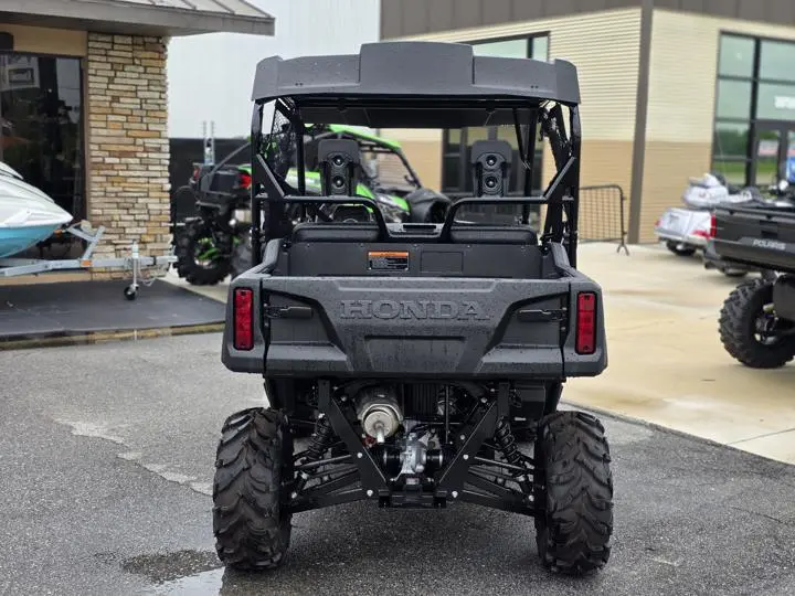 2025 Honda® Pioneer 700 Deluxe - Photo 7