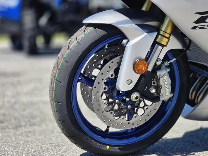 2026 Suzuki Gsx-R750 - Photo 3