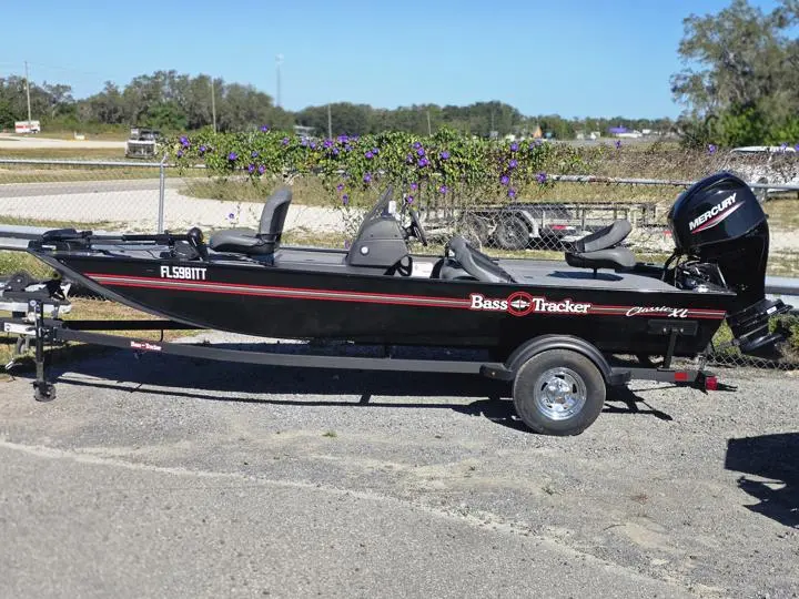 2024 Bass Tracker Classic XL - Photo 4