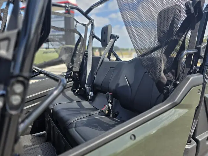 2023 Honda® Pioneer 1000-6 Deluxe Crew - Photo 10