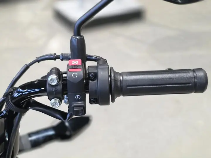 2025 Honda® Navi White - Photo 14