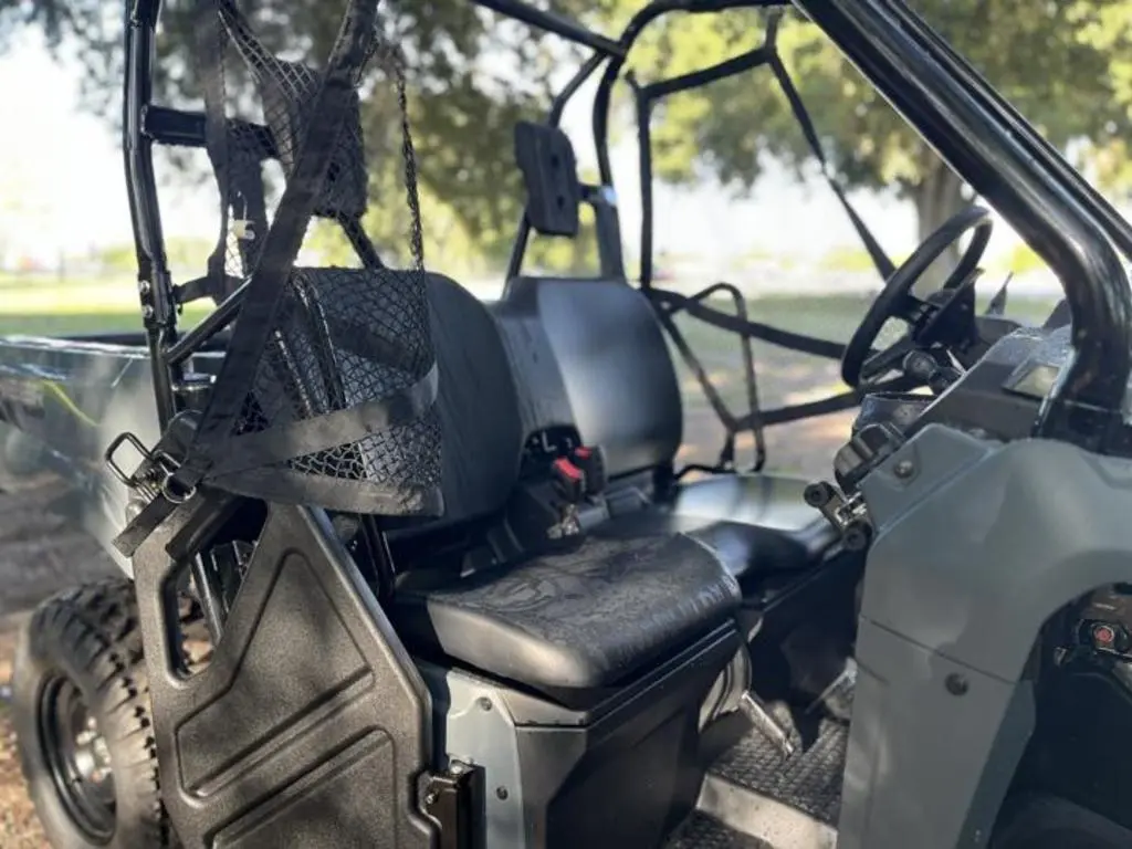 2025 Honda® Pioneer 520 - Photo 12