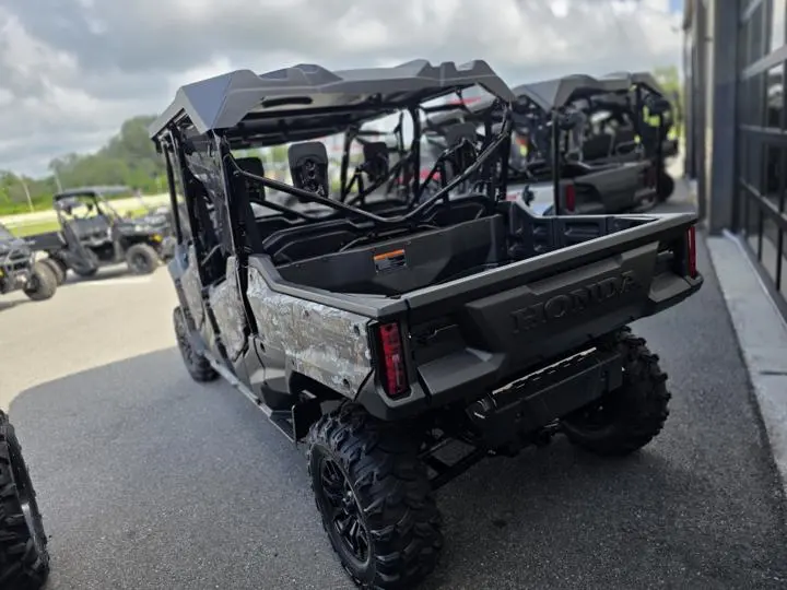 2025 Honda® Pioneer 1000-6 Deluxe Crew Truetimber Atera Camo - Photo 6