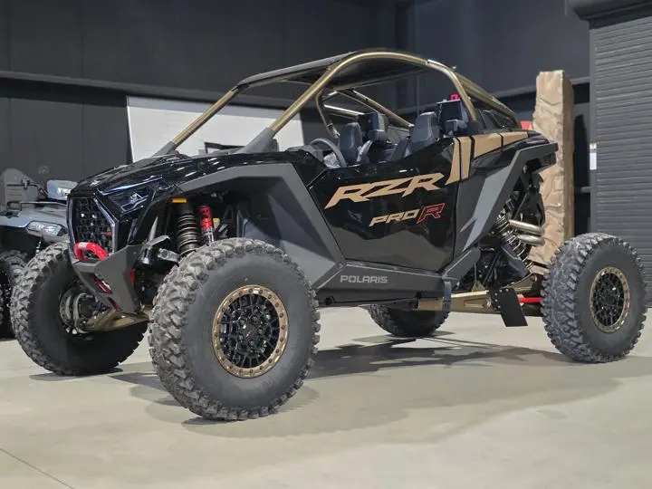 2025 Polaris® Rzr Pro R Ultimate - Photo 2