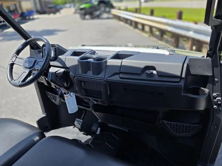 2025 Polaris® Ranger 1000 - Photo 15