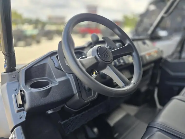2025 Honda® Pioneer 1000-6 Deluxe Crew Truetimber Atera Camo - Photo 14