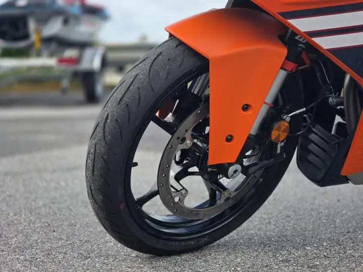 2024 Ktm Rc 390 - Photo 3