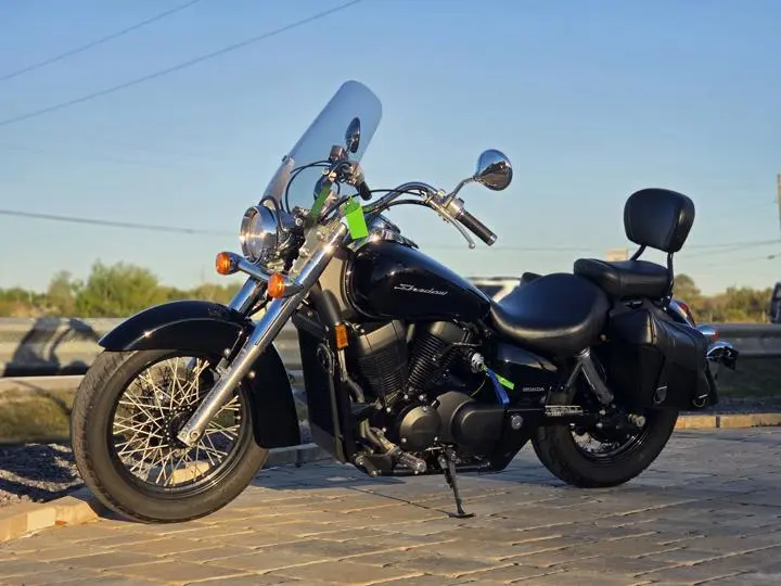 2019 Honda® Shadow - Photo 2