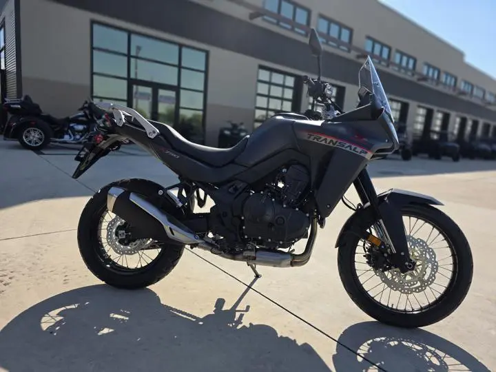 2025 Honda® Transalp - Photo 10
