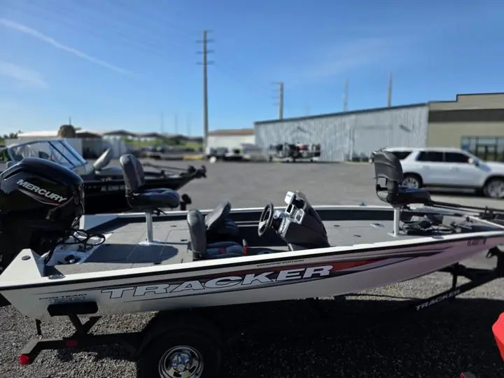 2025 Tracker® Boats Pro Team 175 - Photo 8