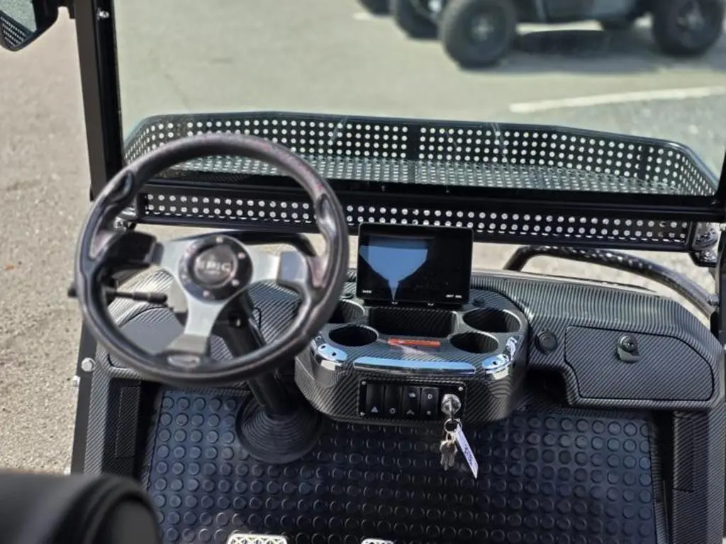 2024 Epic Carts E40L - Photo 19