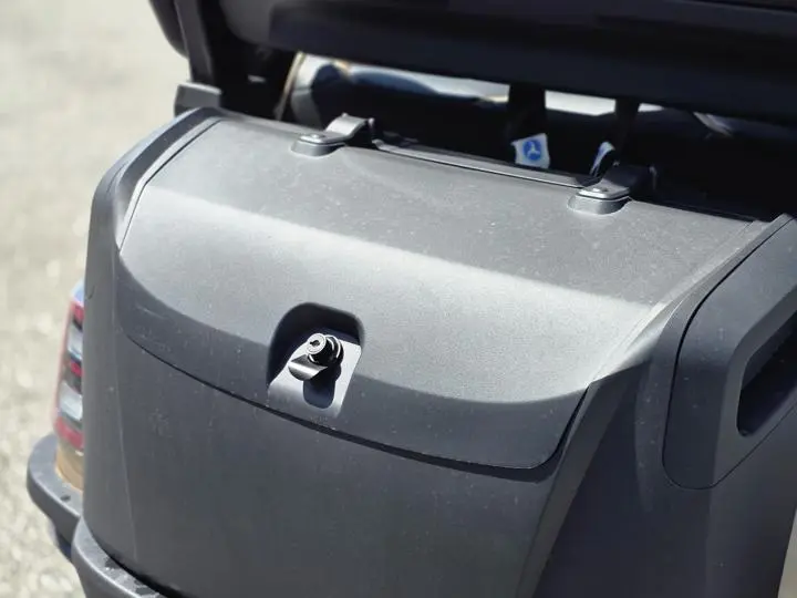 2025 Icon EV EPIC E40FX - Photo 9