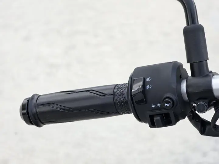 2025 Yamaha Mt-03 - Photo 15