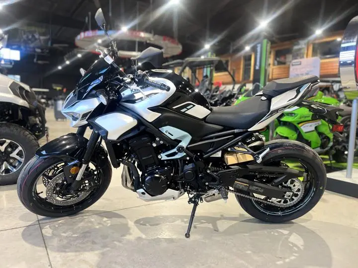 2025 Kawasaki Z900 Abs - Photo 5