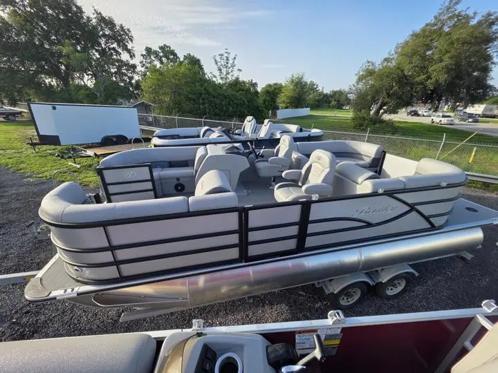 2025 Bentley Pontoons Legacy 203 Navigator Tritoon - Photo 3