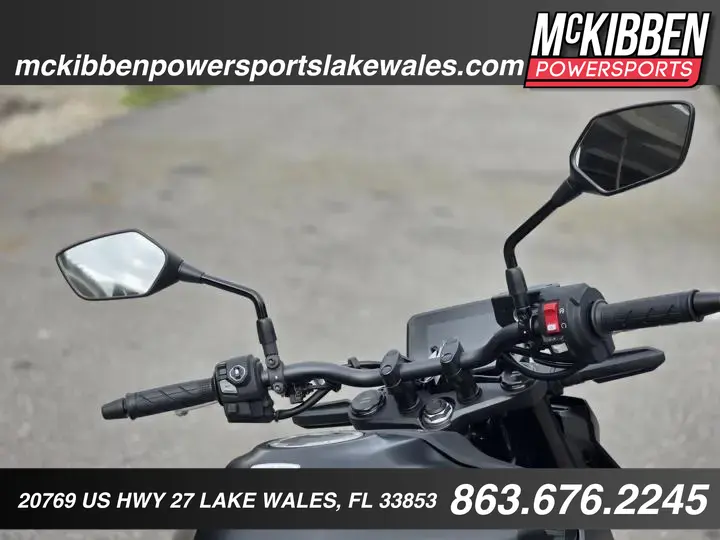 2025 Honda® Cb750 Hornet - Photo 20