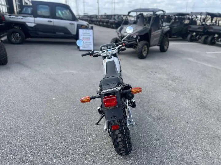 2025 Yamaha Tw200 - Photo 7