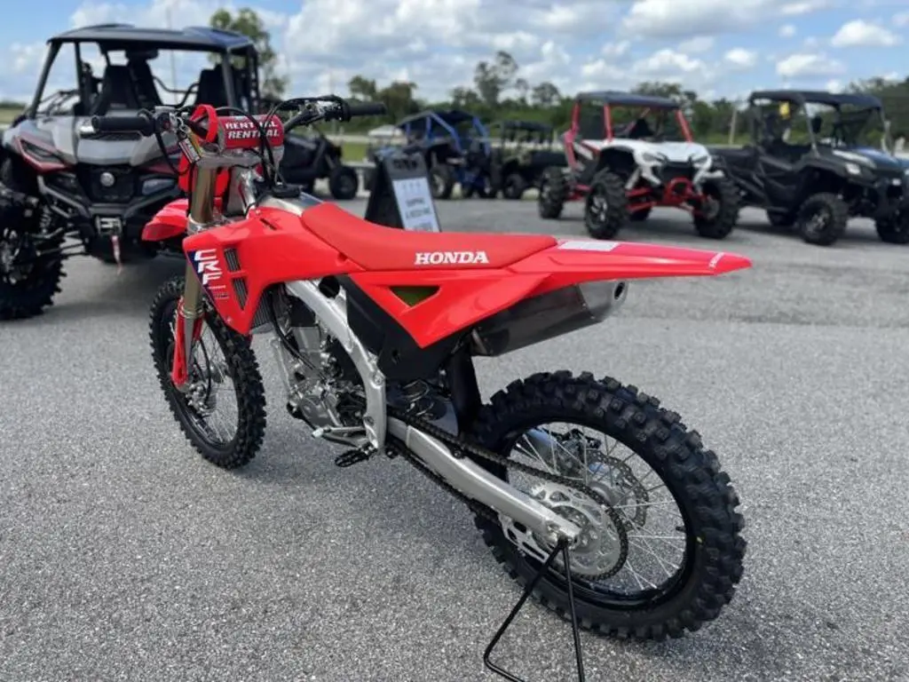 2025 Honda® CRF450R - Photo 8
