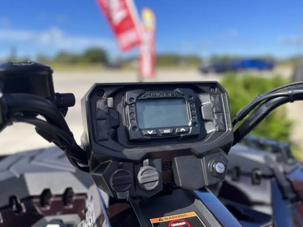 2025 Polaris® Sportsman 850 Premium - Photo 15