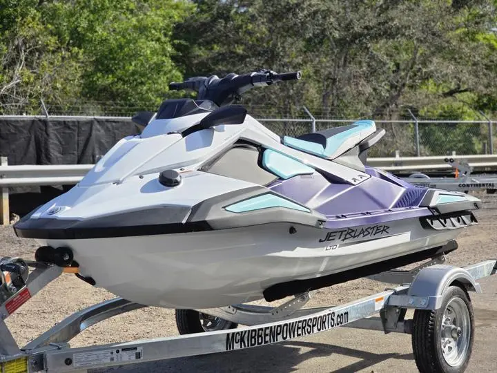 2025 Yamaha WaveRunners Jetblaster Ltd - Photo 2