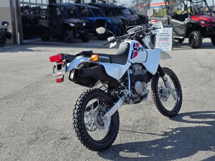 2025 Honda® Xr650l - Photo 9