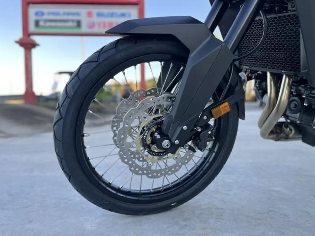 2024 Honda® Transalp - Photo 3