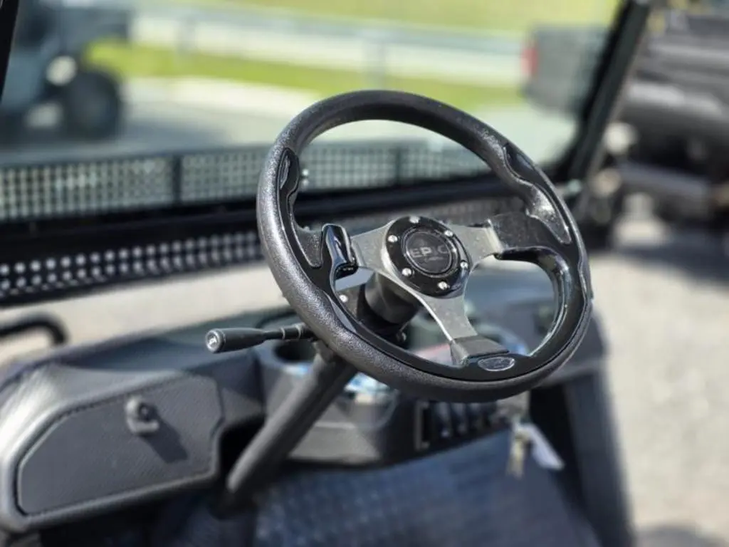 2024 Epic Carts E40L - Photo 17