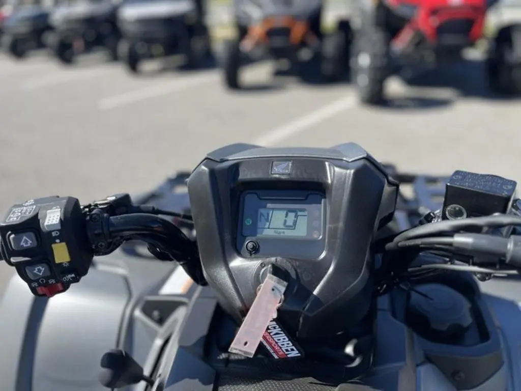 2025 Honda® FourTrax Foreman Rubicon 4x4 EPS Matte Gray Metallic - Photo 18