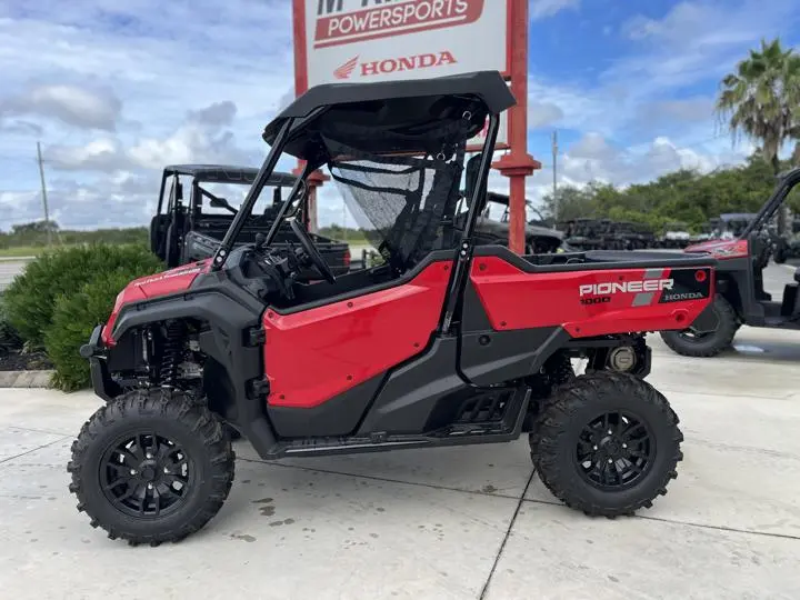 2025 Honda® Pioneer 1000 Deluxe - Photo 5