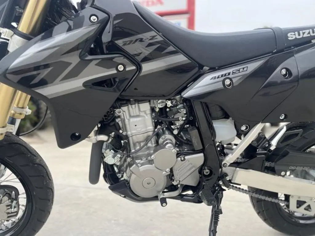 2024 Suzuki DR-Z400SM - Photo 5