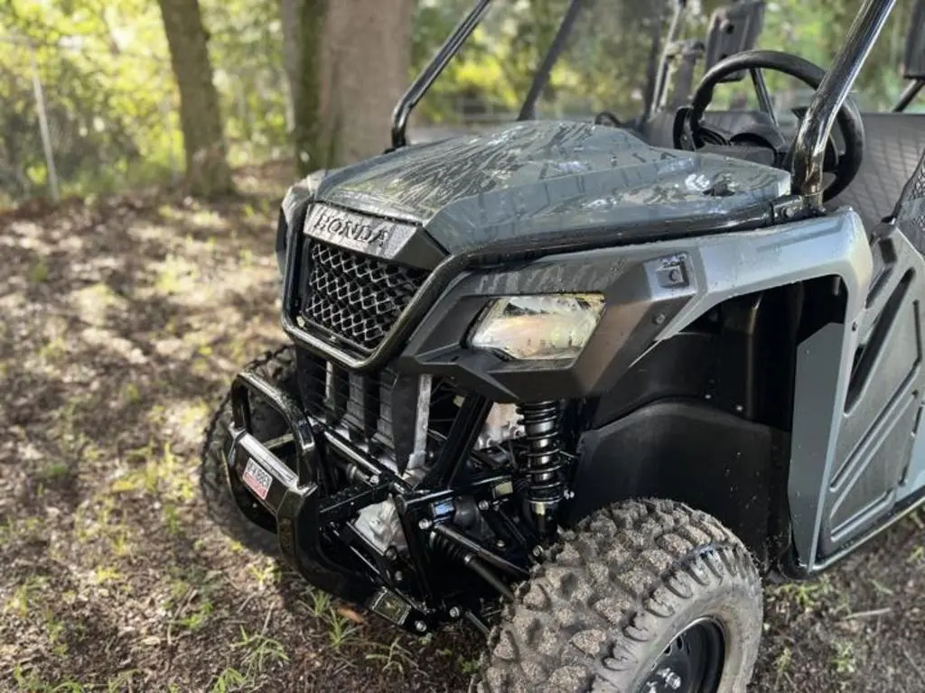 2025 Honda® Pioneer 520 - Photo 4