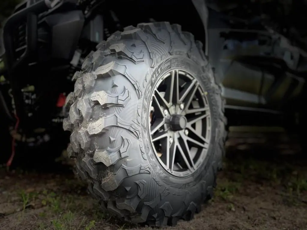 2025 Kawasaki Teryx KRX4 1000 Blackout Edition - Photo 3