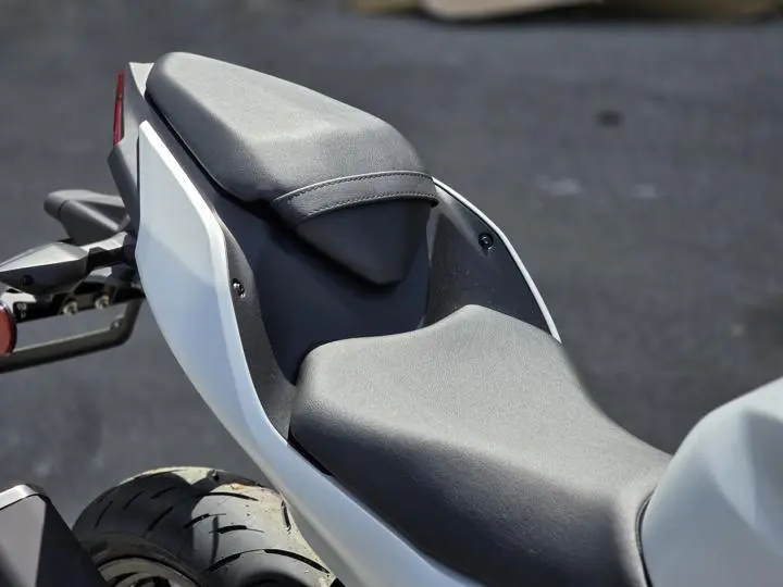 2025 Kawasaki Ninja 500 Abs - Photo 10