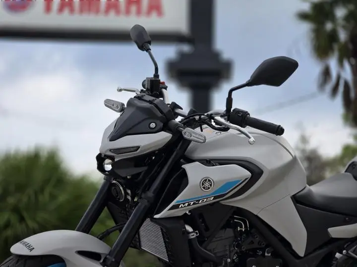2025 Yamaha Mt-03 - Photo 4