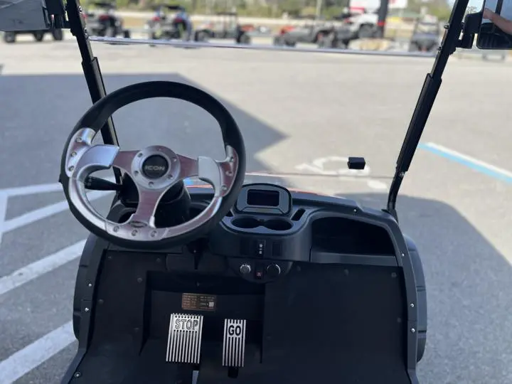 2023 Icon EV i40L Custom - Photo 15